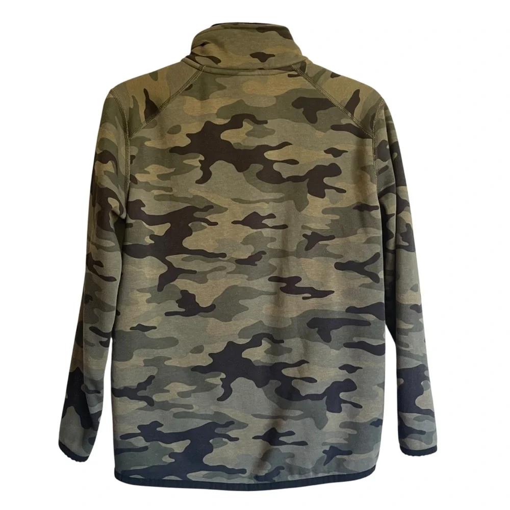 GAP Kids Camouflage Jacket - Green and Gray Size 8-9 or‎ Medium